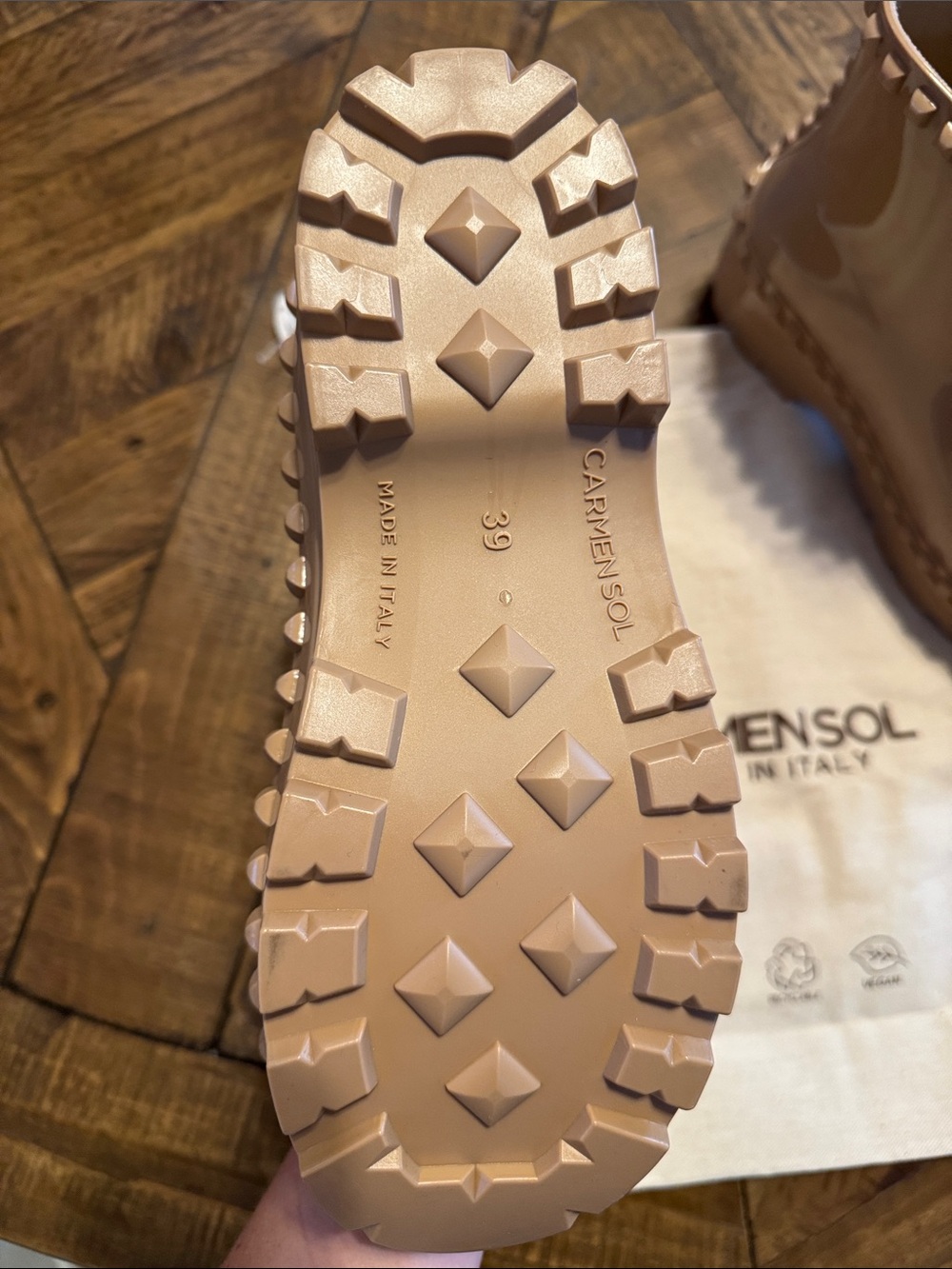 Carmen Sol Beige Patent Rain Ankle Boots - Picture 5 of 6